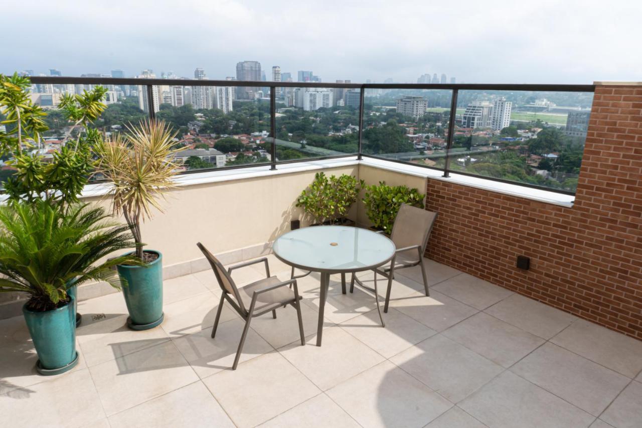 Quality Faria Lima Hotel Sao Paulo Exterior photo